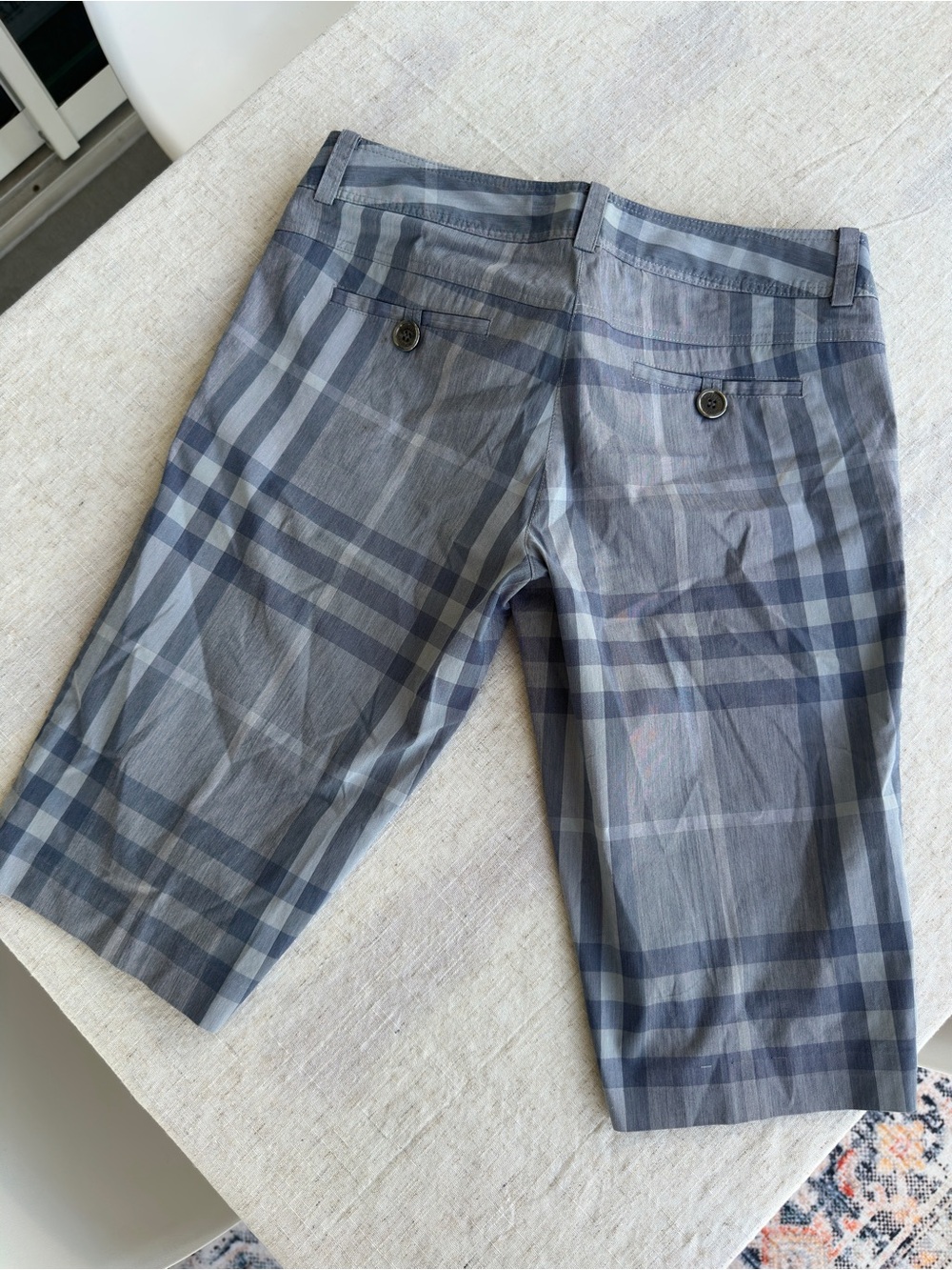 Burberry Blue Gray Plaid Women's Bermuda Shorts - Picture 4 of 5